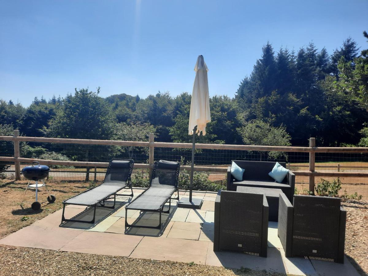Le Gast Madelaine Ranch, Nouvelle Piscine 2025ヴィラ エクステリア 写真