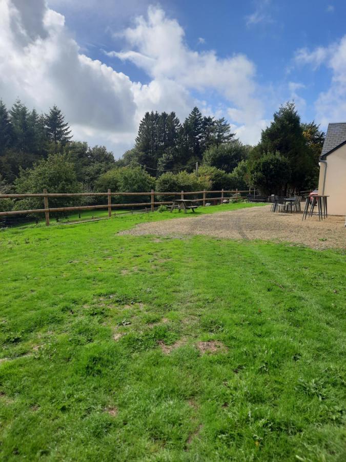 Le Gast Madelaine Ranch, Nouvelle Piscine 2025ヴィラ エクステリア 写真